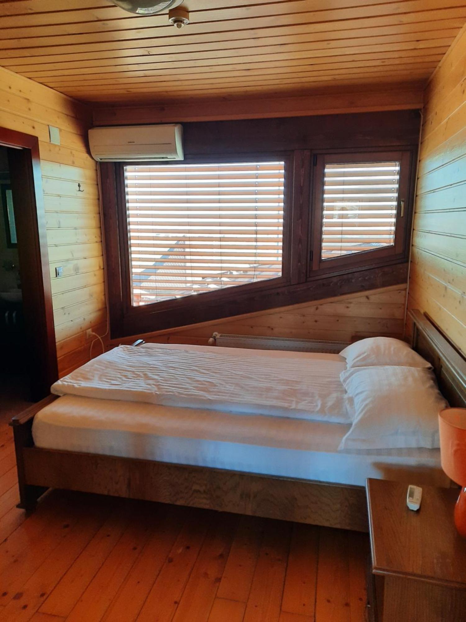 Sat De Vacanta Ciprian Porumbescu *