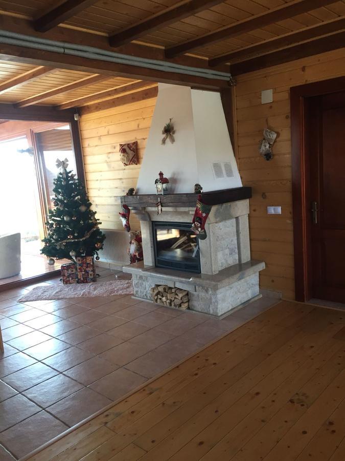 Sat De Vacanta Ciprian Porumbescu *
